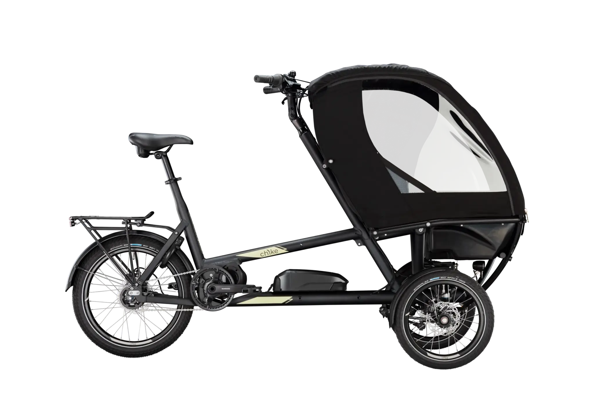 Seitenansicht eines schwarzen Chike e‑Kids SE Lastenrads mit großer, transparenter Kinderkabine vorne und elektrischem Antrieb.