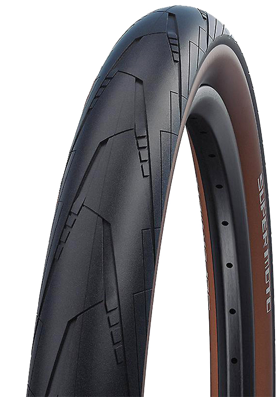 Reifen von Schwalbe Modell Super Moto mit schwarzen glattem Profil und braunen Seitenwänden