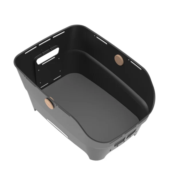 Draufsicht des Basil Cento Neo WSL Velokorbs in Schwarz, mit grossem Stauraum und stabiler, geschlossener Konstruktion.