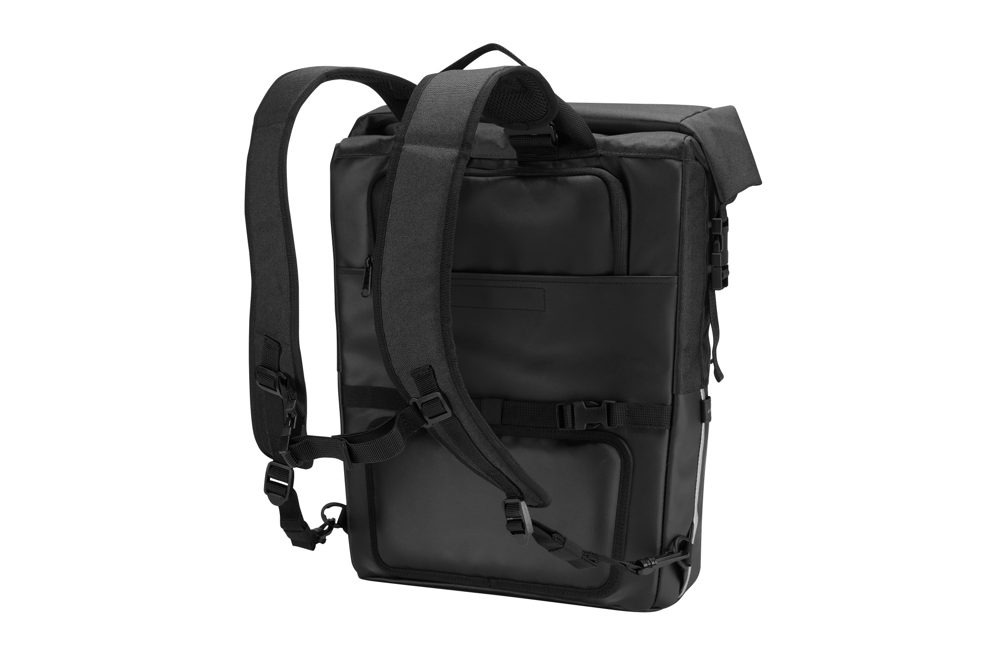 Giant Versa G2 Velotasche in schwarz - Ansicht von hinten mit ausgklappten Rucksackgurten