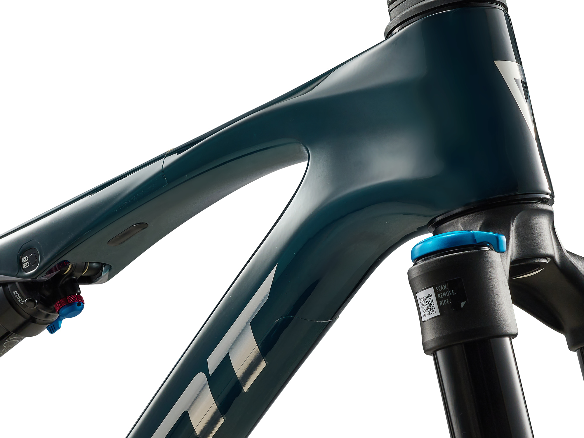 Giant Anthem Advanced SL 2 Full-Suspension MTB aus Carbon in dunkelgründ-silber, Detailansicht Steuerkopf