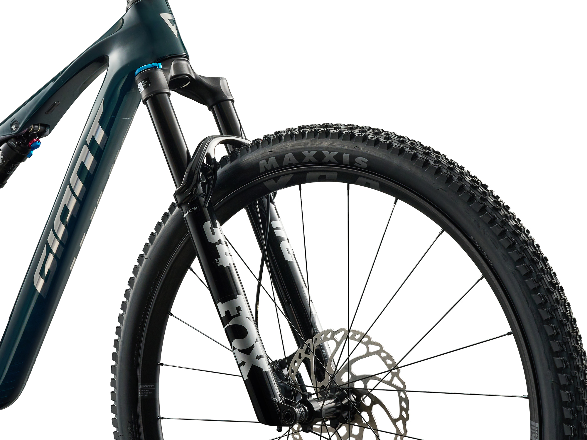 Giant Anthem Advanced SL 2 Full-Suspension MTB aus Carbon in dunkelgründ-silber, Detailansicht Vorderrad mit Gabel