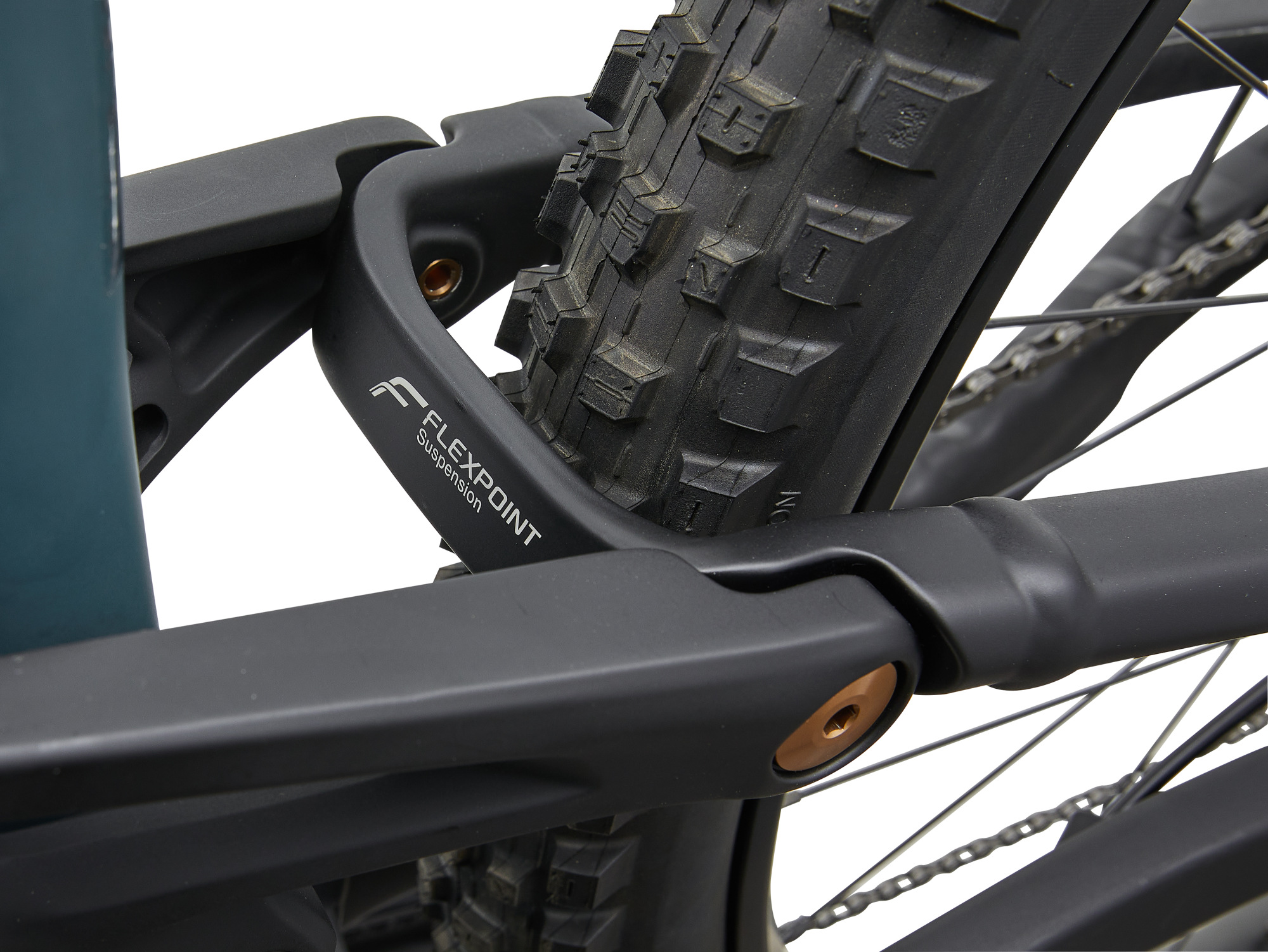 Giant Stance E+ 0 FlexPoint-Hinterbau mit breitem Reifen und stabilem Umlenkhebel.