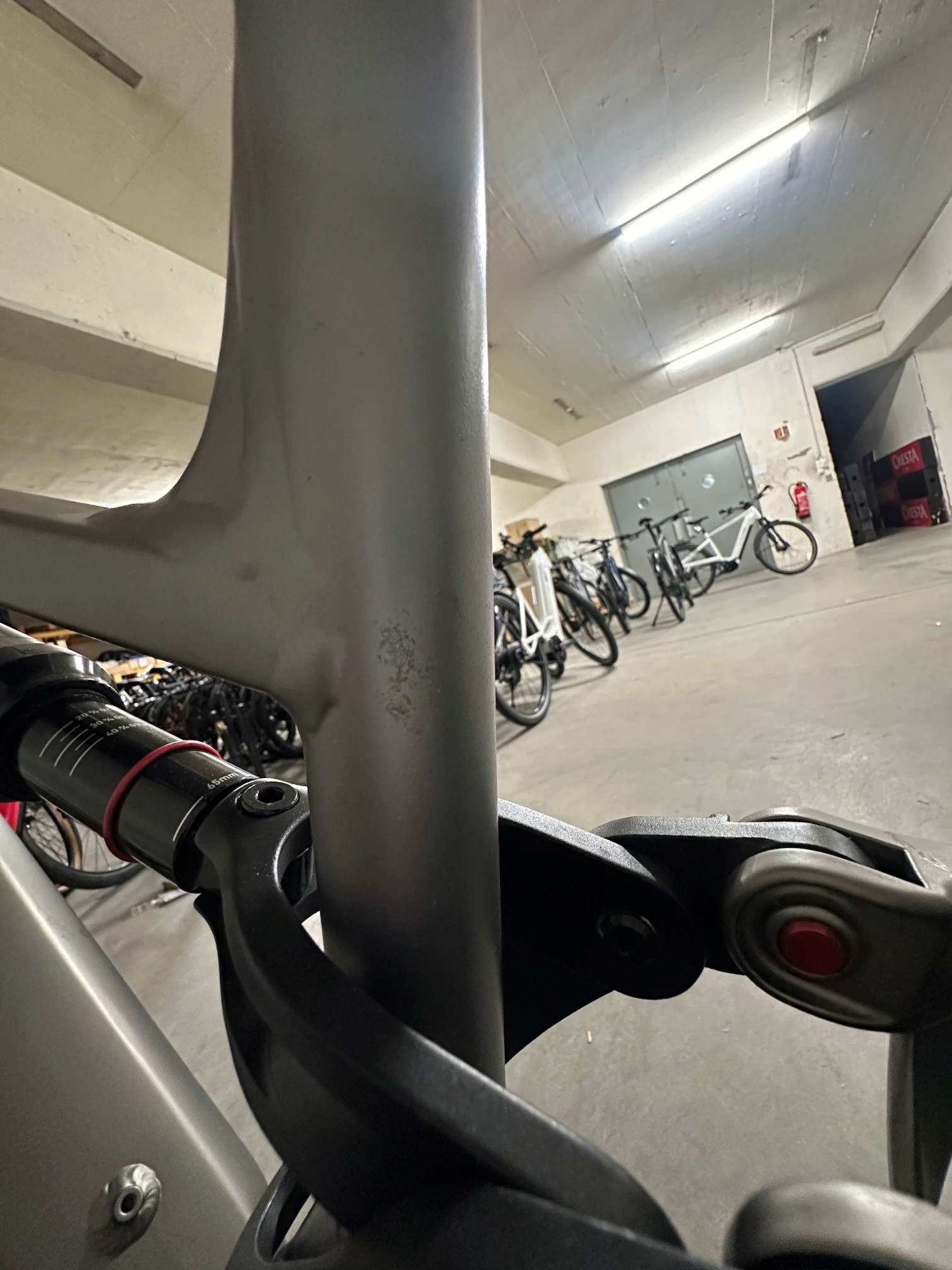 Bergstrom AXV 849 Testvelo 236240, Gebrauchsspuren Rahmen hinten