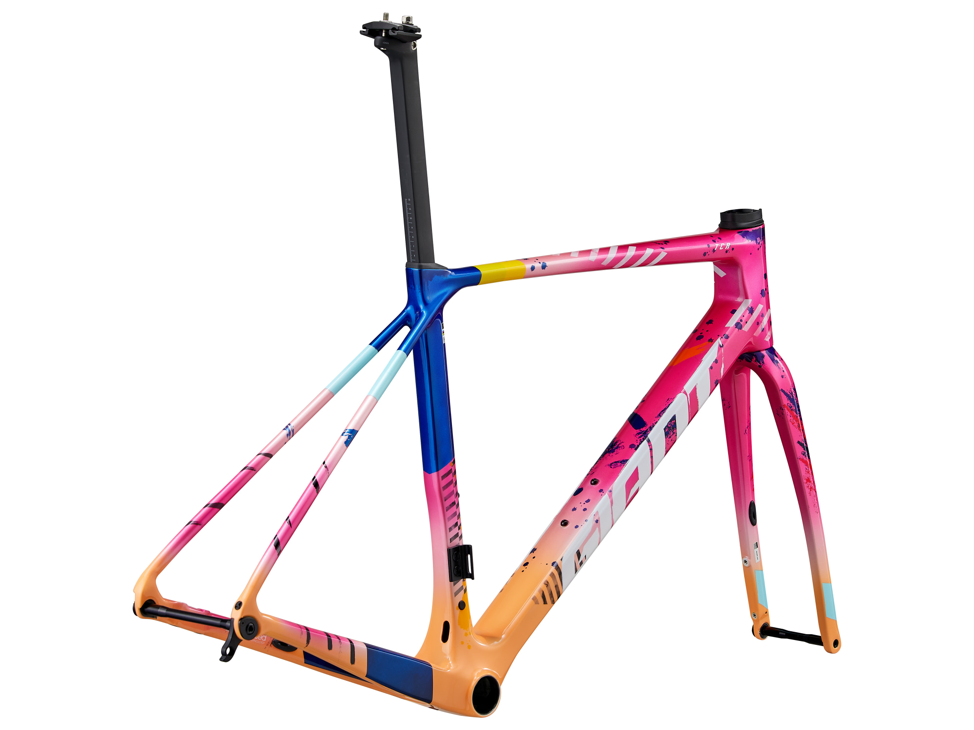 Cadre carbone Giant TCR Advanced PRO en orange-bleu-rose, vue trois-quarts arrière droit