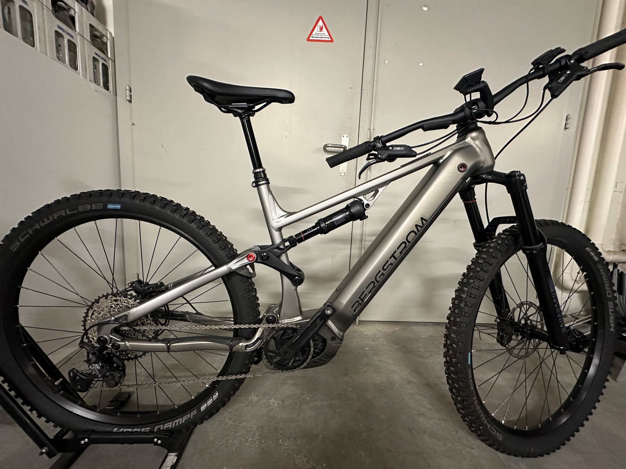 Bergstrom AXV 849 Testvelo 236240, Seitenansicht