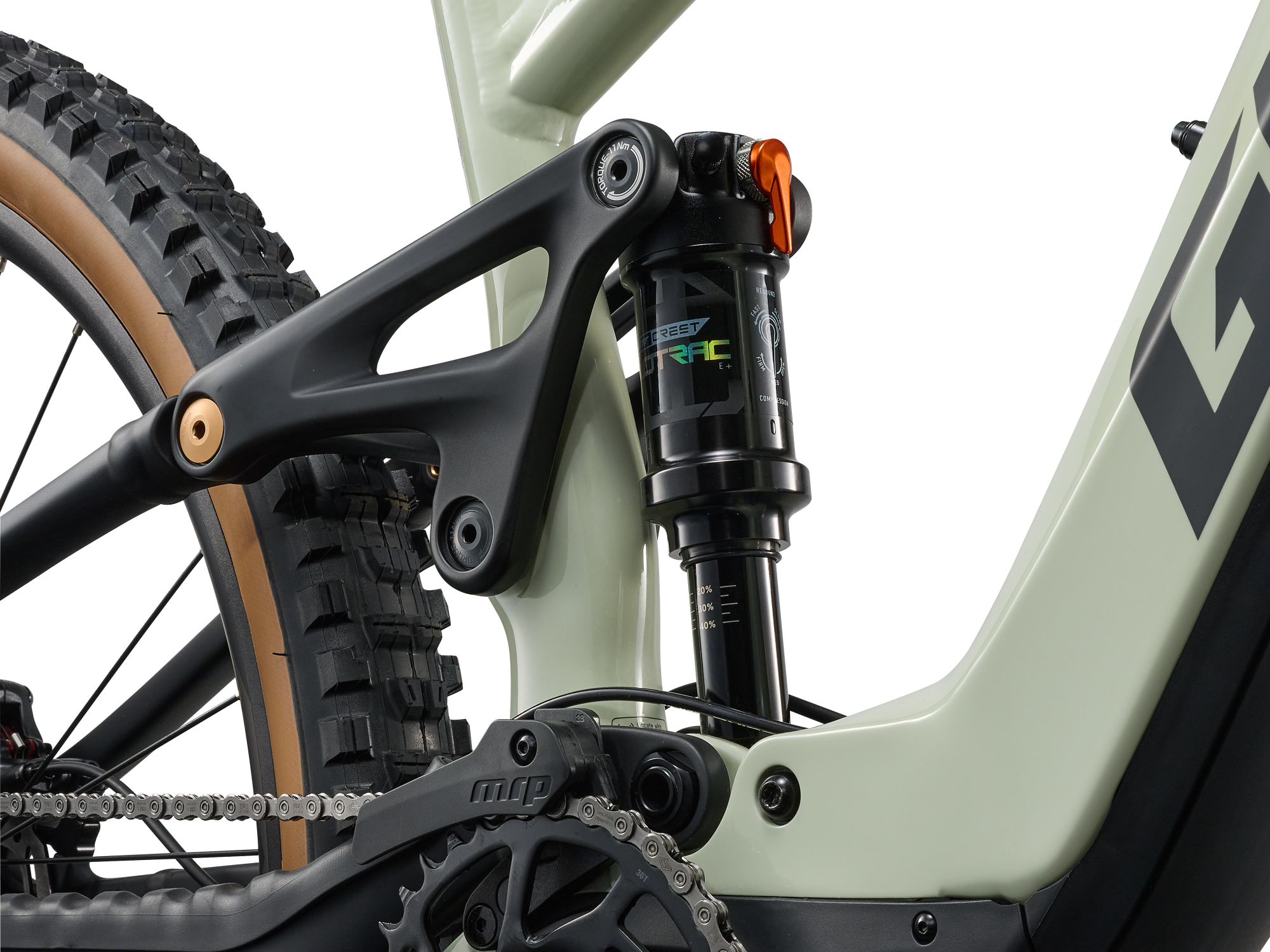 Giant Stance E+ 2 E‑MTB in Desert Sage mit Hinterfederung und Umlenkhebel im Detail.
